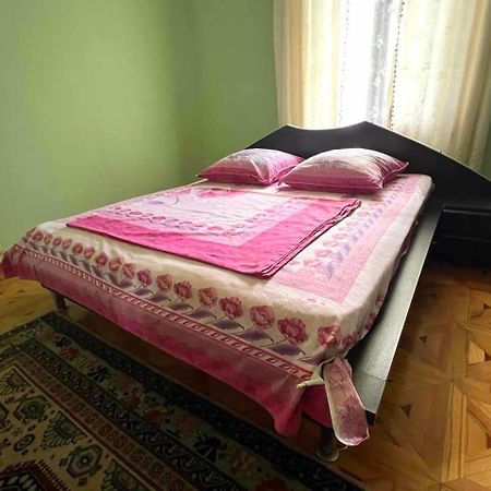 Hotel G I O Samtredia Екстериор снимка